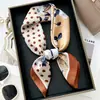 Lenço de Seda Doce Color Block de Bolinhas Japonês e Coreano Novo de Verão Pequeno Quadrado Decorativo Multifuncional Lenço de Pescoço Versátil para Mulheres