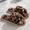 Nuevas Pantuflas de Algodón con Estampado de Leopardo, Cruzadas, de Punta Abierta, para Casa, Interiores, Invierno, Cálidas y Cómodas para Mujer