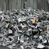 Las Fábricas Circundantes en el Norte de China Compran y Reciclan Grandes Cantidades de Arrabio y Acero Duro, Chatarra de Hierro de Producción Industrial y Materiales Perforados de Desecho