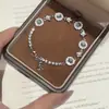 Pulsera Exquisita Flor de Zirconia Estilo Coreano, Lujo Ligero, Sensación de Alta Gama, Diseño de Nicho Elegante, Accesorio de Mano Versátil