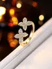 1 Pieza de Anillo Abierto Floral de Moda Europea y Americana, Anillo de Joyería Elegante y Versátil Adecuado para Bodas y Banquetes