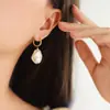 Aretes de Aro Retorcido de Perla de Vidrio Barroca Irregular Estilo Francés Europeo y Americano Acero de Titanio ED277