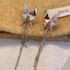 Pendientes de clip con borla de mariposa blanca brillante y diamantes, sin agujeros, diseño de nicho para mujer, personalizados, dulces, modernos y atractivos.