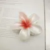 Pinza para el Cabello de Plumeria Más Vendida de Amazon, Nueva Pinza de Garra para el Cabello Perlada, Accesorio para el Cabello de Flor para la Parte Posterior de la Cabeza, Pinza de Garra de Flor, Pinza de Tiburón al por Mayor