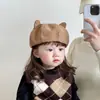 Chapéus Infantis Outono e Inverno Boinas de Veludo para Meninos e Meninas Estilo Coreano Chapéus de Pintor Retrô Chapéus Octogonais Tendência