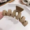 Pinza para el Cabello Grande de Tiburón de Alta Gama Estilo Vacacional Adorno Popular para el Cabello de Mujer