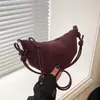 Bolso pequeño retro Shuai Mi para mujer, nuevo bolso de moda tipo 'dumpling' otoño 2026, bolso de hombro texturizado, bolso cruzado para el día a día