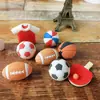 Goma de borrar creativa de dibujos animados, forma de aceituna de fútbol baloncesto, bola goma de borrar, premios para estudiantes, regalo, venta al por mayor