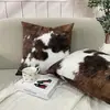 Funda de almohada de terciopelo corto con estampado de vaca transfronteriza de Amazon, funda de almohada decorativa para el hogar con estampado de animal, leopardo de felpa