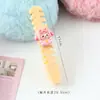 Peine Plegable Lindo de Dibujos Animados Portátil de Plástico Peine Pequeño Peine de Peluquería para Niños y Bebés Peine Especial para Peinar el Cabello con Cola Pequeña Puntiaguda