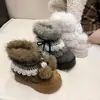 Nova Saia Versátil de Inverno Peluda com Peça de Roupa Externa Combinando e Botas de Neve Forradas com Lã, Perfeita para o Outono e Inverno do Nordeste, Estilosa e Aconchegante