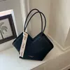 Bolso de mujer transfronterizo, bolso con patrón tejido vintage, nuevo bolso de hombro de moda 2026 para ir al trabajo, bolso de mano tote de gran capacidad