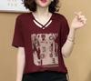 2024 Verão Nova Moda V-Neck Carta Impresso Manga Curta T-Shirt Feminino All-Match Slimming Trendy Top Base Camisa