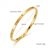Pulsera de Acero de Titanio de Trébol de Cuatro Hojas para Mujer, Acero Inoxidable, Color Dorado, Números Romanos, Lujo Ligero Europeo y Americano, No se Desvanece, Venta al por Mayor Directa del Fabricante