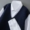 Chaleco de punto de lana pura para hombre con cuello en V, suéter grueso sin mangas, chaleco casual de negocios, tejido jacquard de alta resistencia