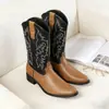 Botas de cowboy western masculinas, tamanho grande, com zíper, botas de couro de cano médio, botas de montaria retrô bordadas, botas de trabalho estilo britânico, 26068
