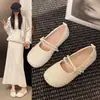 Zapatos Mary Jane para mujer, zapatos de noche, estilo francés para primavera y otoño, muy elegantes, adecuados para combinar con faldas, zapatos planos bajos para mujer, nuevo modelo 2026