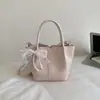 Shuai Mijia 2026 Verano Nuevo Bolso Cubo de Mano Simple Elegante Bolso para Mujer Bolso de Hombro Único de Moda Bolso Cruzado de Moda