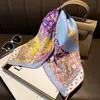 Pañuelo de seda pequeño con estampado de verano y otoño para mujer, pequeño, largo, de alta gama, estilo francés, cuadrado, para atar y atar.