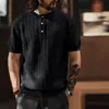 Nova Camiseta Masculina de Alto Padrão Estilo Old Money em Malha Jacquard de Seda Gelada com Manga Curta, Tendência Outonal Casual com Gola Henley