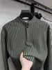 Camiseta de Manga Longa com Gola Henry e Padrão Espinha de Peixe para Homens, Moletom de Design Nicho para Outono com Estampa Listrada, Top Casual para Dropshipping