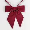 Pajarita de Color Sólido con Puntiagudos y Acentos de Plumas, Accesorios Jk, Pajarita Estilo Japonés para Estudiante Mujer, Pajarita Grande con Cordón, Estilo Uniforme Escolar