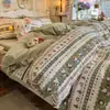 Juego de ropa de cama de gasa de doble capa nublada de cuatro piezas 2026 nuevo estampado estilo ins para dormitorio de estudiante juego de ropa de cama de tres piezas