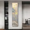 Nove imagens de peixes na entrada, faixas estreitas de pintura de decoração de varanda, de frente para a porta, murais verticais, pinturas no corredor de entrada