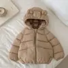 Nueva chaqueta ligera de algodón para niños, estilo corto, con capucha, para niñas y niños, prenda de abrigo de moda para niños pequeños, adecuada para otoño e invierno