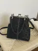 Bolsa de Mão Estilo Tendência Nacional Retrô Transfronteiriça Feminina Novo Estilo Outono/Inverno 2026 Moda Versátil Diária Ombro Único Transversal
