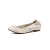 Zapatillas súper suaves de piel de vaca flexibles 360 grados estilo rollo de huevo 2026 otoño punta redonda plana cuero genuino moño suela suave zapatos para mujer