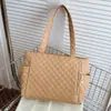 Bolso de Mano Acolchado Bordado Sencillo Estilo Coreano para Mujer 2025 Otoño e Invierno Nuevo de Moda Versátil de Hombro de Tendencia