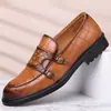 Mocassins xadrez masculinos novos de importação
