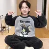 Pijama Infantil 2025 Masculino Flanela Inverno Plus Veludo Espessado Coral Fleece Meninos Desenho Animado Crianças Maiores Conjunto de Roupa de Casa