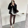 Chaqueta acolchada de invierno ligera estilo coreano 2026, diseño corto a la moda, cálida y cortavientos, prenda exterior casual