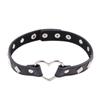 Tienda de fábrica al por mayor cubierta de cuello sexy con forma de corazón con campana anillo de hierro clavo puntiagudo cubierta de cuello collar cadena para perro cubierta de cuello decorativa