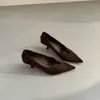 Tres Alturas~Nuevos Tacones Altos Retro de Gamuza Puntiagudos con Corte en V para Mujer, Zapatos de Salón Versátiles para el Trabajo, Estilizados, de Boca Baja, con Temperamento
