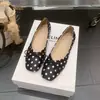 Zapatos Planos de Abuela con Lunares y Lazo, Suela Suave, Versátiles para Primavera, Punta Cuadrada, Boca Baja, Estilo Suave 2026