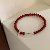 Pulsera de Plata Plateada Hecha a Mano Estilo Ins Coreano con Pececillo Plateado y Ágata Roja, Diseño Único y Efecto de Capas Vintage para Mujer
