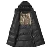 Casaco longo acolchoado com 90% de plumas, feito sob medida para uniformes de equipe, adequado para homens e mulheres, com capuz, à prova de vento e impermeável, projetado para treinamento de inverno e aquecimento