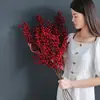 Flores de Fruta de la Fortuna Flores de Campo Americanas Artificiales al por Mayor Bayas Rojas Flores de Año Nuevo Eucalipto Dorado Hojas de Ginkgo Plástico