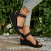 Sandálias de Salto Anabela Moda Verão 2026 Estilo Vintage Comércio Exterior Tamanho Grande Sandálias Romanas Versáteis Abertas na Ponta Sola Grossa