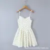 Vestido Suspendido Dulce de Lunares Estilo Francés con Falda Abullonada, Lazo, Bordes Fruncidos, Ceñido a la Cintura, Adelgazante y Vestido con Patchwork de Encaje