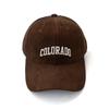Boné de beisebol macio com textura escovada Aba curva feminina versátil simples letras bordadas que valorizam o rosto boné pequeno de aba reta moda masculina