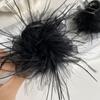Nuevo producto de otoño: pinza de plumas negras, pinza de pelo de tiburón de alta gama, pinza para el pelo de avestruz, accesorios para el cabello sencillos y populares.
