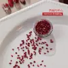 Lentejuela Brillo Joyería Roja para Uñas Estilo Popular de Celebridad de Internet Rojo Sangre de Paloma Año Nuevo Decoración de Uñas Redonda Plana Diamante