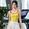 Conjunto Fitness Duas Peças com Alça Fina de Cor Contrastante Feminino 2026 Novo Conjunto de Roupa Esportiva para Corrida Pilates Treinamento Emagrecimento Yoga
