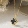 Diseño de Nicho Europeo y Americano Anillo Abierto Giratorio con Forma de Trébol de Cuatro Hojas Microincrustado de Circonita Acero Inoxidable Collar de Flor para Mujer