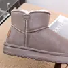 2025 Nuevas Botas de Algodón Cálidas de Invierno para Niños Botas de Nieve Cortas Cálidas para Hombres y Mujeres Zapatos de Algodón Medianos y Grandes para Niños 5016
