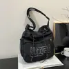 Bolsa Casual Nova Versátil e Moderna, Nova Bolsa de Ombro Feminina de Grande Capacidade para o Inverno, Bolsa Tote Simples de Grande Capacidade para o Dia a Dia